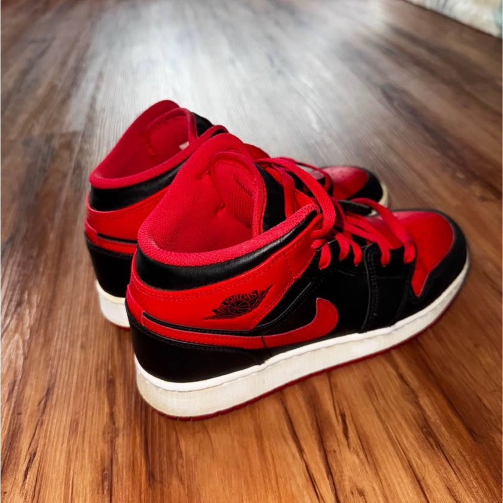 Jordan Kids Black and Red Mid-Top Sneakers